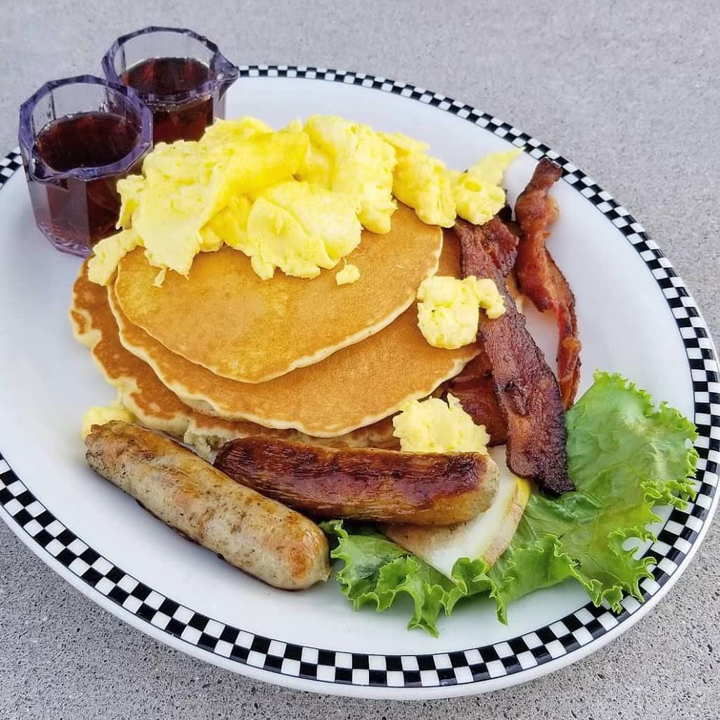 Tempe Black Bear Diner | restaurant | 7700 S Priest Dr, Tempe, AZ 85284, USA | 4807194520 OR +1 480-719-4520