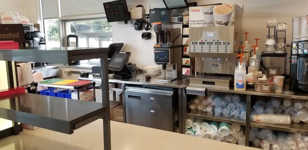 Dunkin | bakery | 657 Franklin Turnpike, Ridgewood, NJ 07450, USA | 2014455398 OR +1 201-445-5398