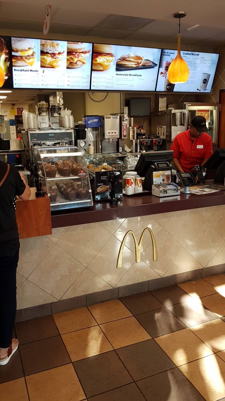 McDonalds | cafe | 4546 N Kedzie Ave, Chicago, IL 60625, USA | 7735834395 OR +1 773-583-4395
