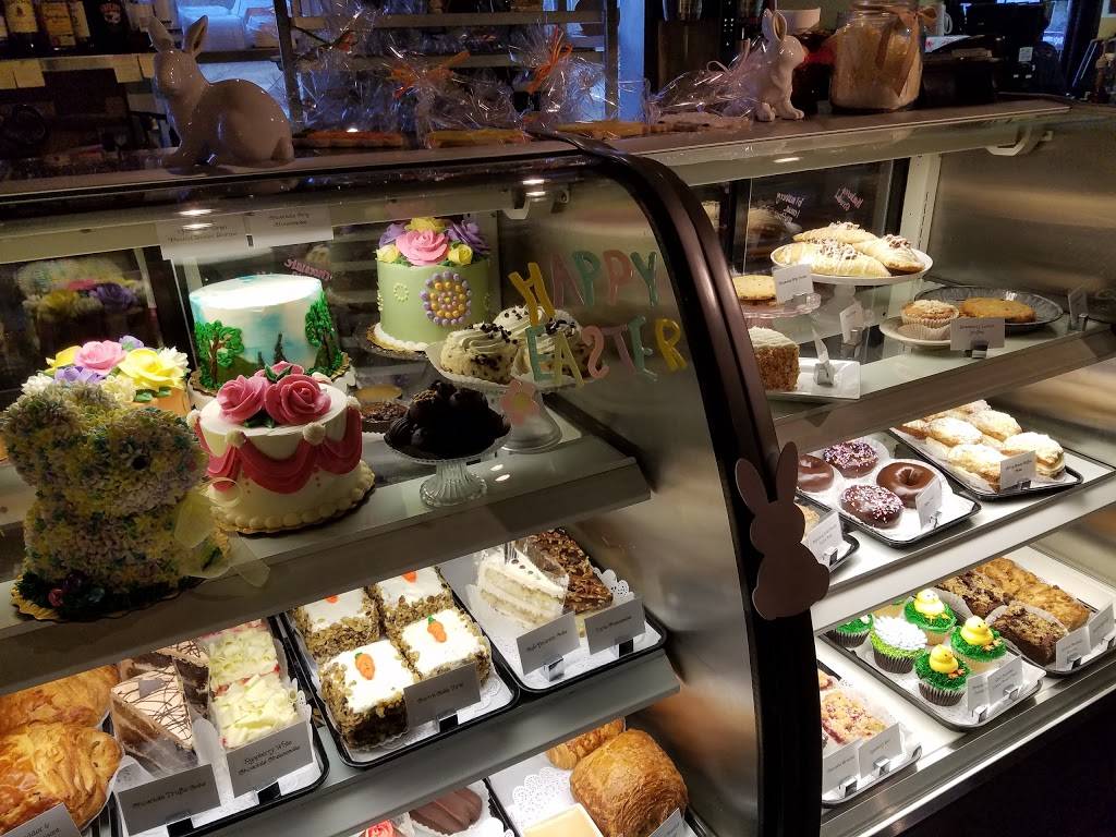 The Gingerbread House | bakery | S63W16147 College Ave, Muskego, WI 53150, USA | 4144229601 OR +1 414-422-9601