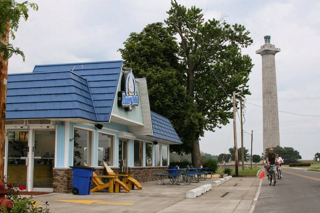 Dairy Isle | restaurant | 213 Bayview Ave, Put-In-Bay, OH 43456, USA | 4192853506 OR +1 419-285-3506