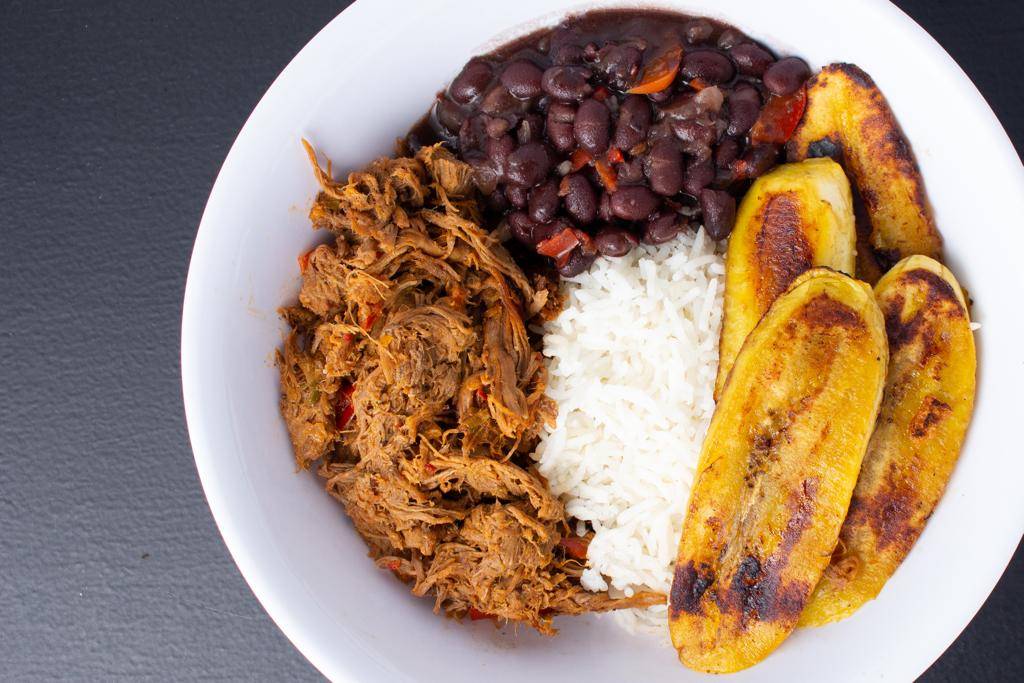 Fit4u Healthy Food & More | restaurant | 13925 SW 66th St, Miami, FL 33183, USA | 7862547099 OR +1 786-254-7099