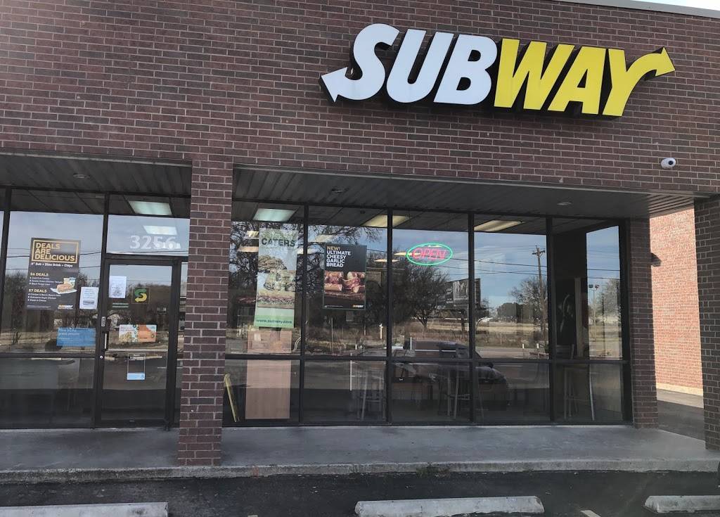 Subway Restaurants | restaurant | 3256 Fall Creek Hwy, Granbury, TX 76049, USA | 8179102002 OR +1 817-910-2002