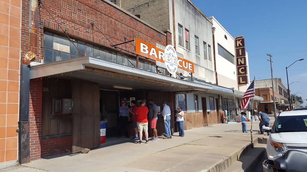 Louie Mueller Barbecue | restaurant | 206 W 2nd St, Taylor, TX 76574, USA | 5123526206 OR +1 512-352-6206