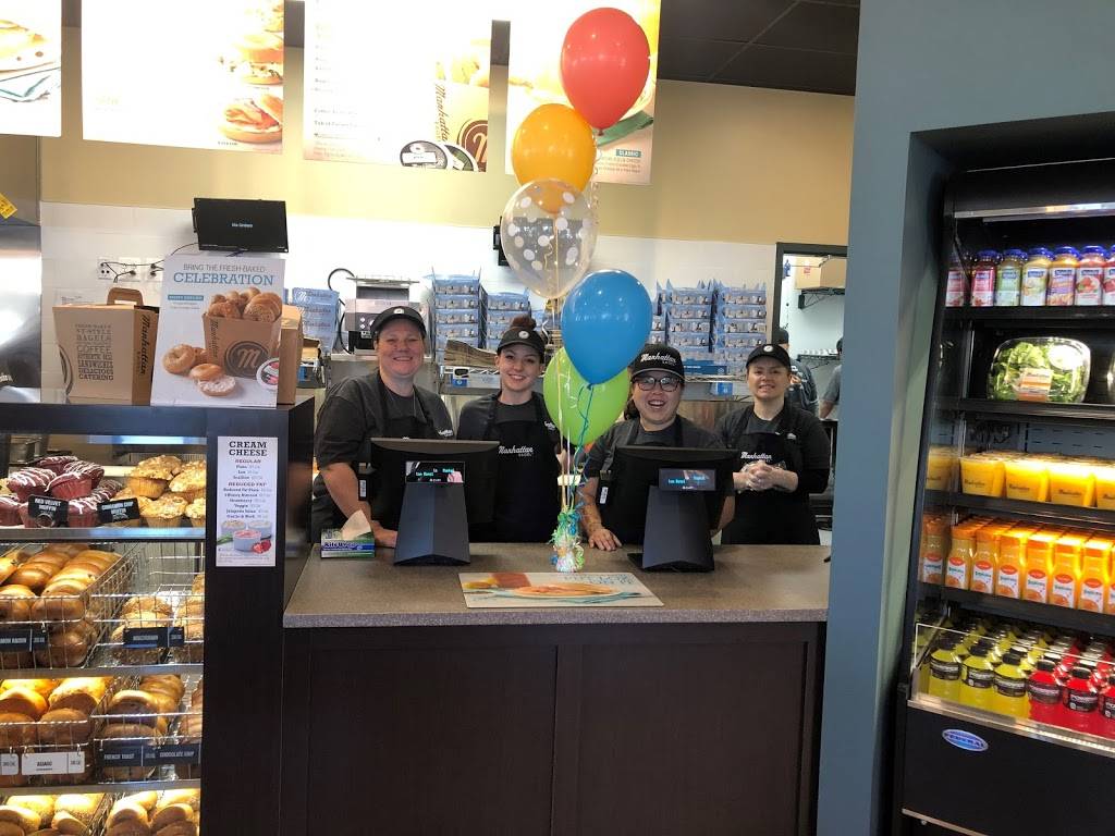 Manhattan Bagel | restaurant | 401 S Broad St, Lansdale, PA 19446, USA | 2156479990 OR +1 215-647-9990