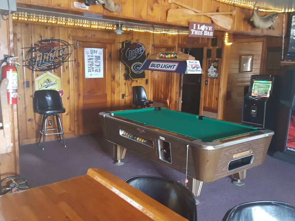 Louies Landing | restaurant | 10995 N Louies Landing Rd, Hayward, WI 54843, USA | 7154623300 OR +1 715-462-3300