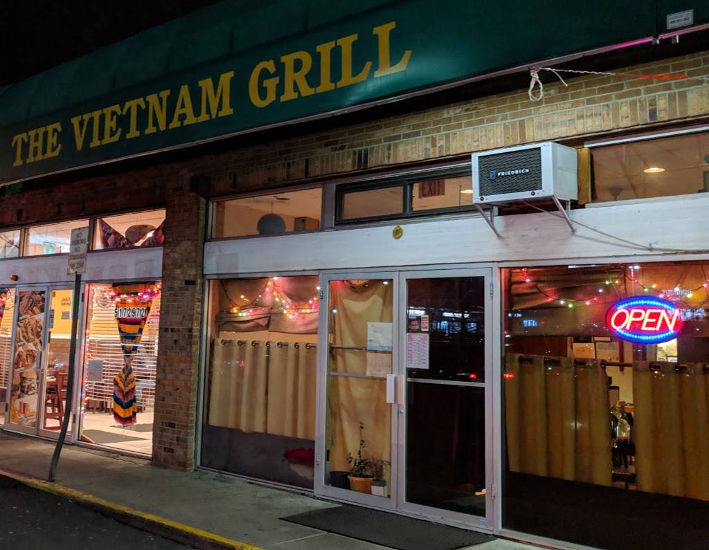 The Viet Nam Restaurant | restaurant | 304 N Main St # A, Spring Valley, NY 10977, USA | 8454257446 OR +1 845-425-7446