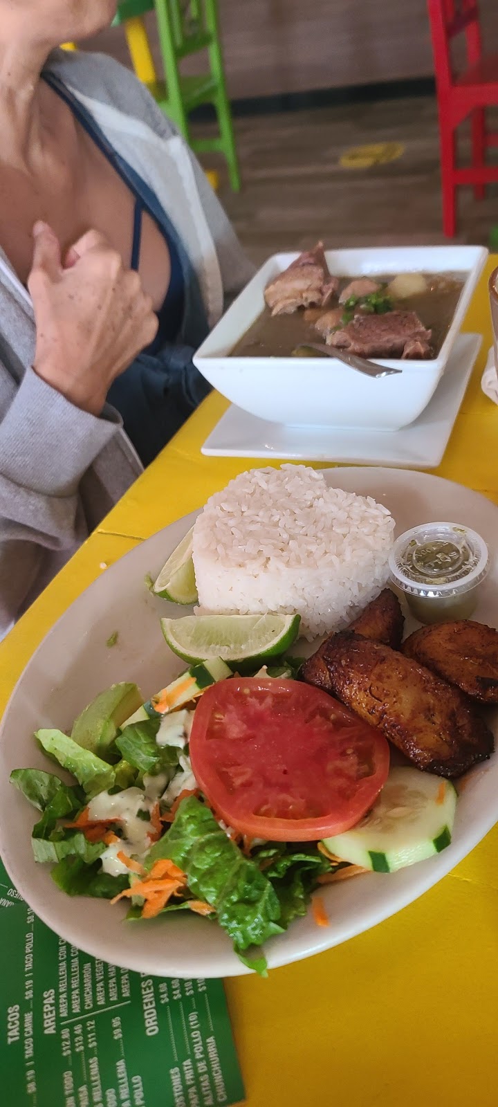 TARDES CALEÑAS Y MÁS | restaurant | 9941 SW 142nd Ave, Miami, FL 33186, USA | 3053831033 OR +1 305-383-1033