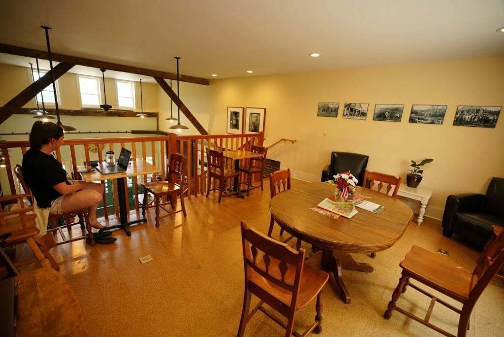 Peacham Cafe | restaurant | 643 Bayley Hazen Rd, Peacham, VT 05862, USA | 8023574040 OR +1 802-357-4040