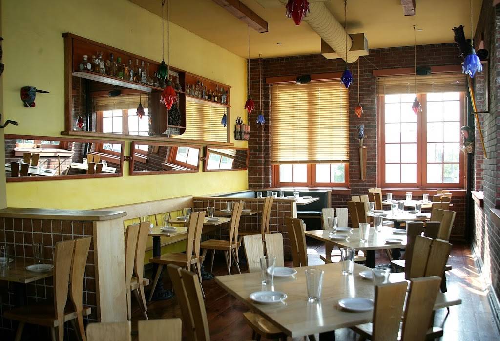 Alma | restaurant | 187 Columbia St, Brooklyn, NY 11231, USA | 7186435400 OR +1 718-643-5400