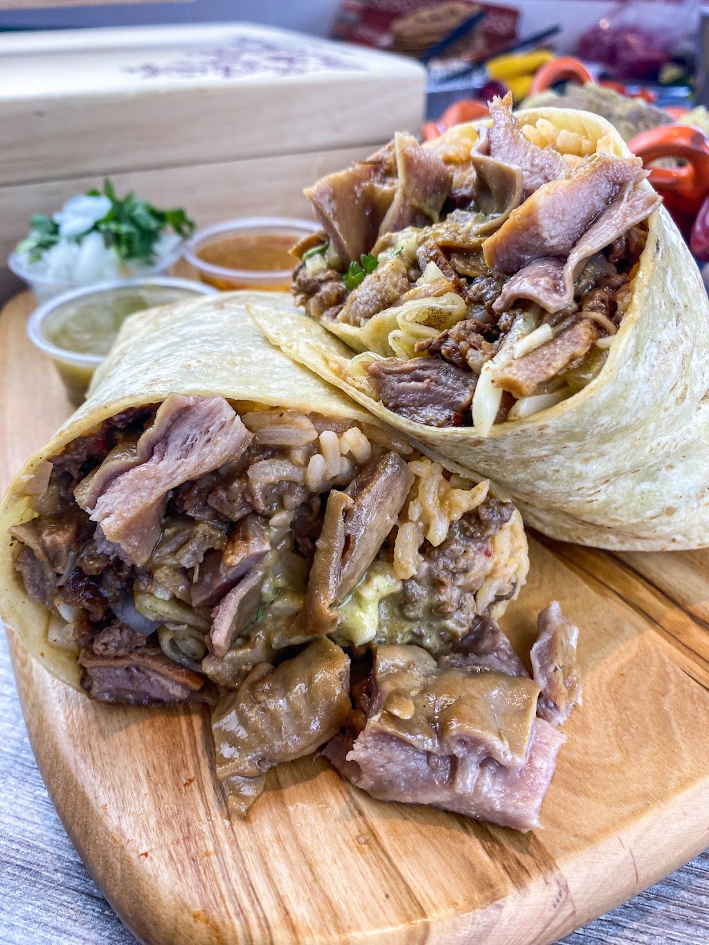 Guanatos Tacos | restaurant | 2855 Foothill Blvd, La Verne, CA 91750, USA | 9095415160 OR +1 909-541-5160