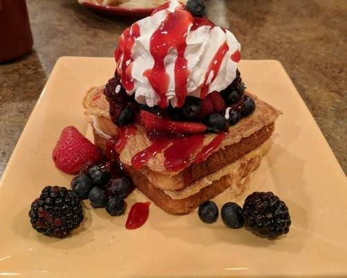 Top of the Viaduct Restaurant & Catering | cafe | 607 Lincoln Way E W, Massillon, OH 44647, USA | 3308328292 OR +1 330-832-8292