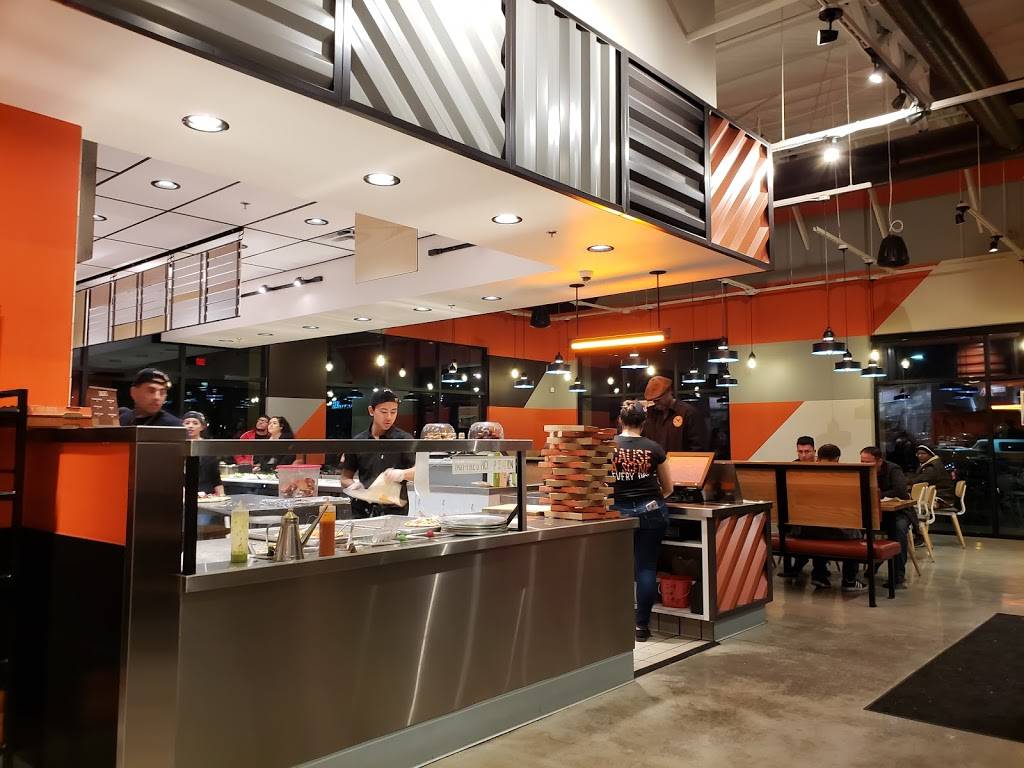 Blaze Pizza | meal takeaway | 10920 Magnolia Ave Suite 107, Riverside, CA 92505, USA | 9514745855 OR +1 951-474-5855