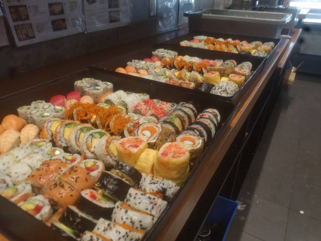 Sushi Shop | restaurant | 1862 Avenue Industrielle, Québec, QC G3K 1M4, Canada | 4188423111 OR +1 418-842-3111