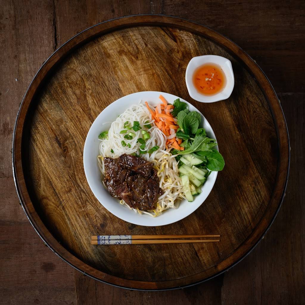 Villa Saigon Restaurant | restaurant | 13311 Hargrave Rd #102, Houston, TX 77070, USA | 3462151620 OR +1 346-215-1620