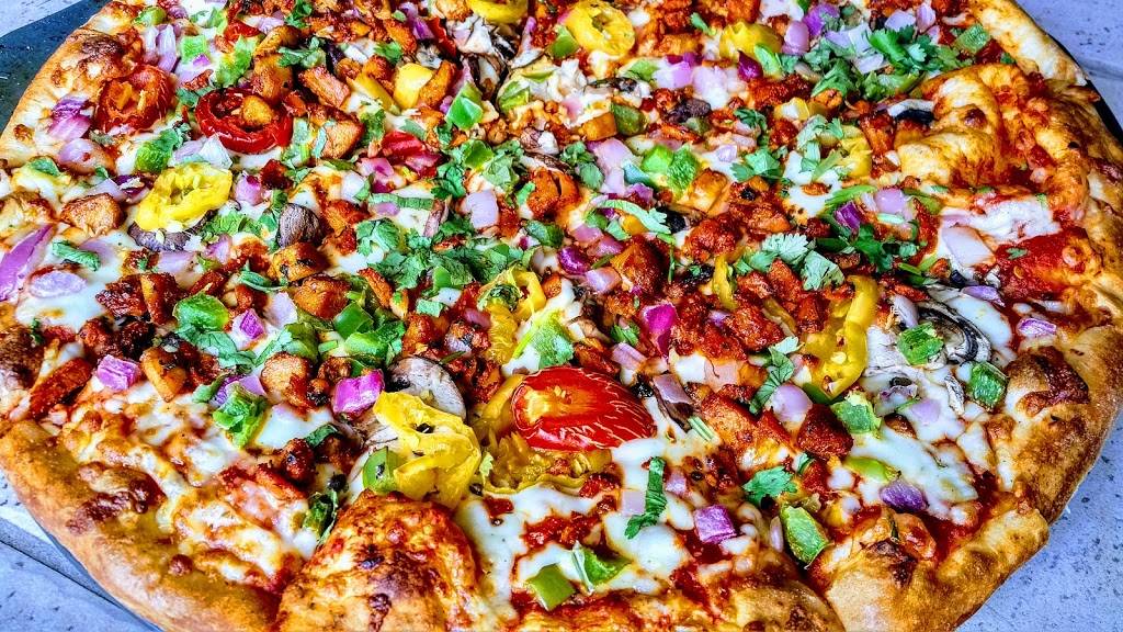 Pizza Bell & Wings | restaurant | 96 Centennial Pkwy N #4, Hamilton, ON L8E 1H7, Canada | 9055737333 OR +1 905-573-7333