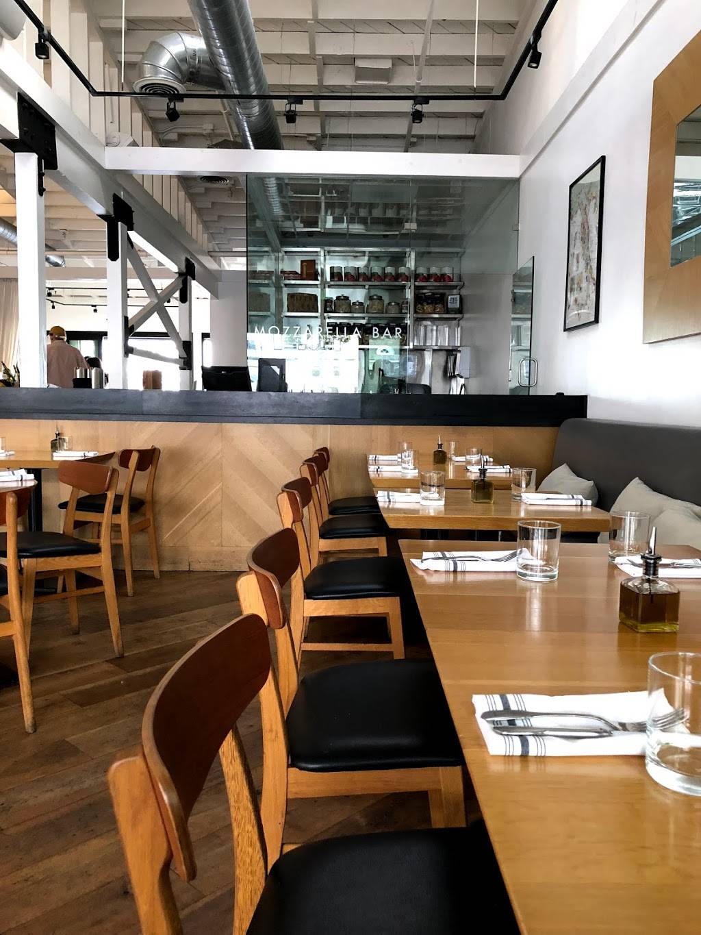 Obica Mozzarella Bar Pizza e Cucina | restaurant | 8630 West Sunset Boulevard, Sunset Plaza, West Hollywood, CA 90069, USA | 3103605983 OR +1 310-360-5983