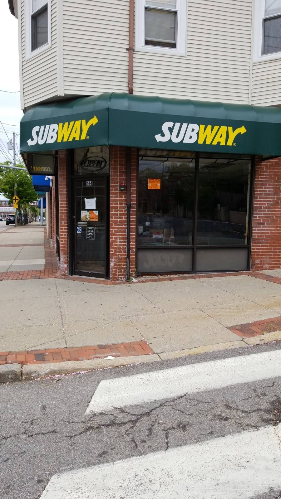 Subway | restaurant | 614 Pawtucket Ave, Pawtucket, RI 02860, USA | 4017278000 OR +1 401-727-8000