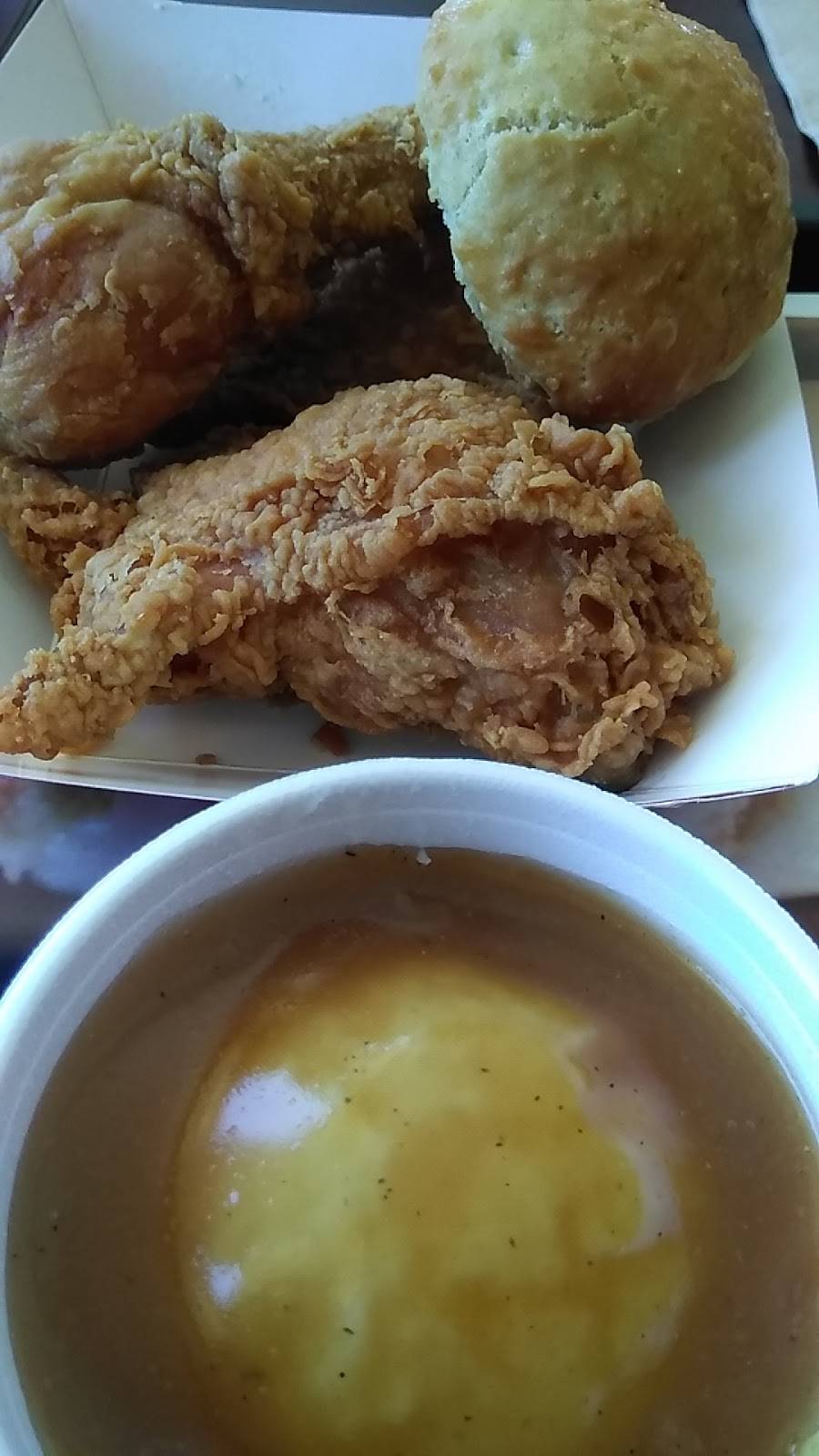 Churchs Chicken | restaurant | 15816 Pioneer Blvd, Norwalk, CA 90650, USA | 5629294015 OR +1 562-929-4015