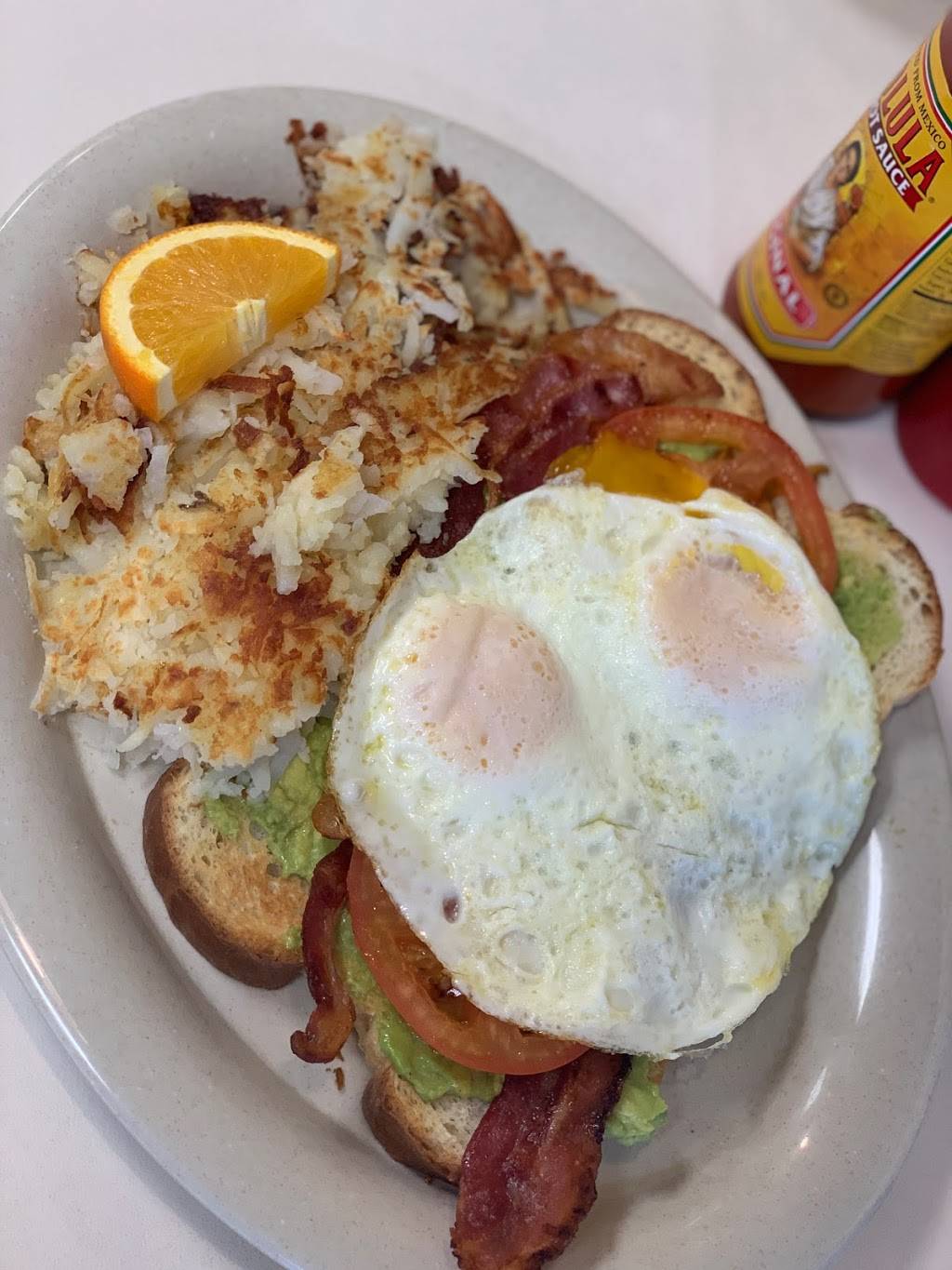 West River Cafe | restaurant | 4400 N Kedzie Ave, Chicago, IL 60625, USA | 7738662133 OR +1 773-866-2133