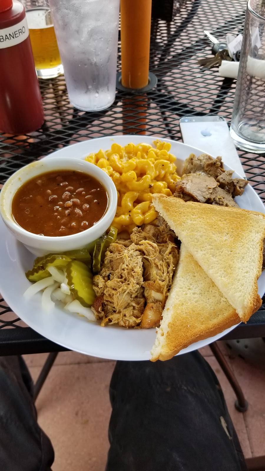 Red Shed Public House | restaurant | 39750 US-26, Sandy, OR 97055, USA | 5034820397 OR +1 503-482-0397