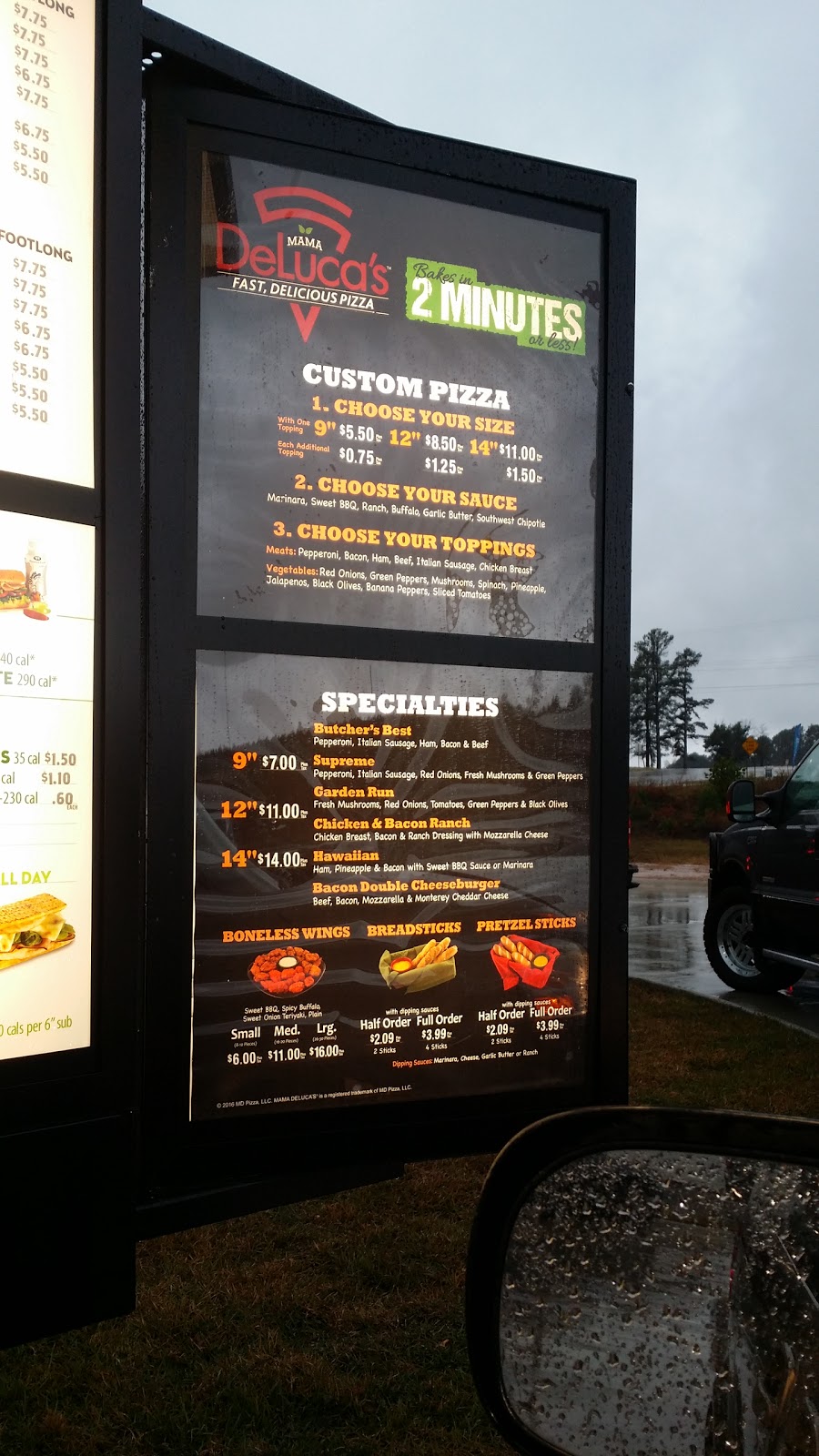 Subway/Mama DeLucas Pizza | restaurant | 109 US-71, Waldron, AR 72958, USA | 4796370212 OR +1 479-637-0212