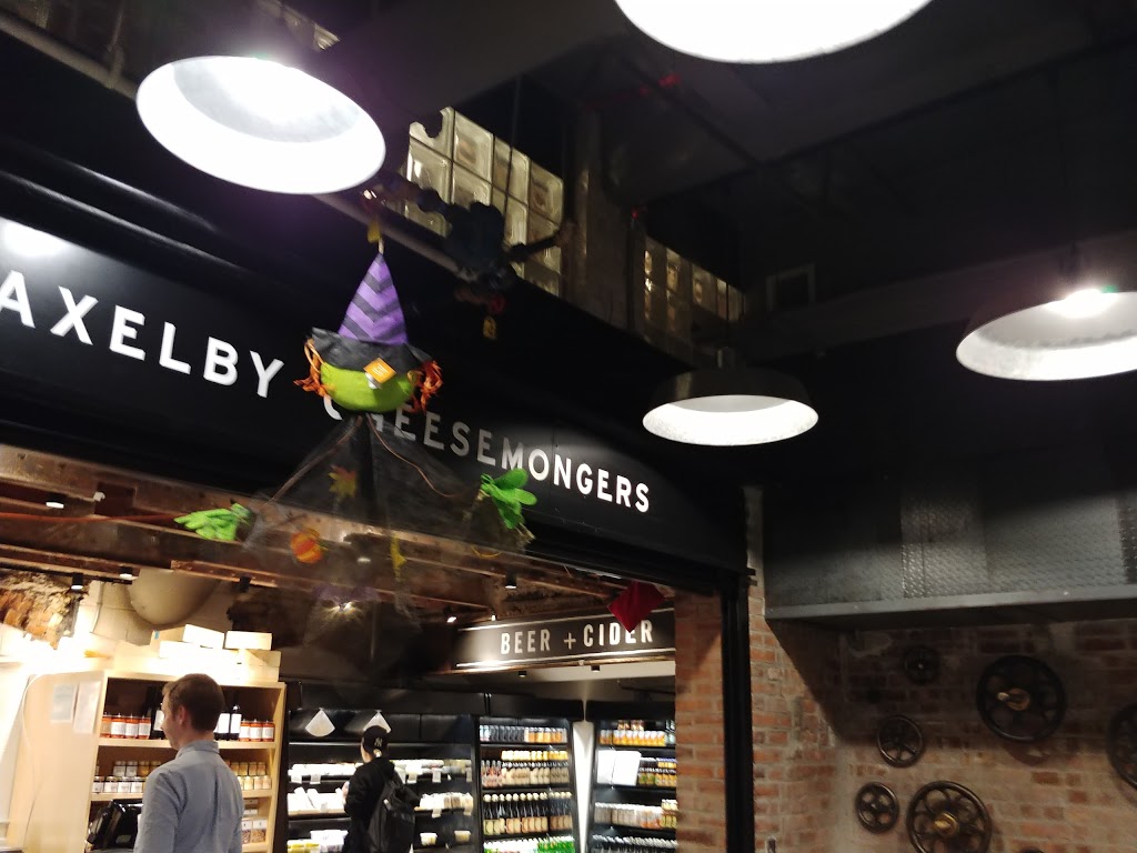 Saxelby Cheesemongers | restaurant | 75 9th Ave, New York, NY 10011, USA | 6468923077 OR +1 646-892-3077