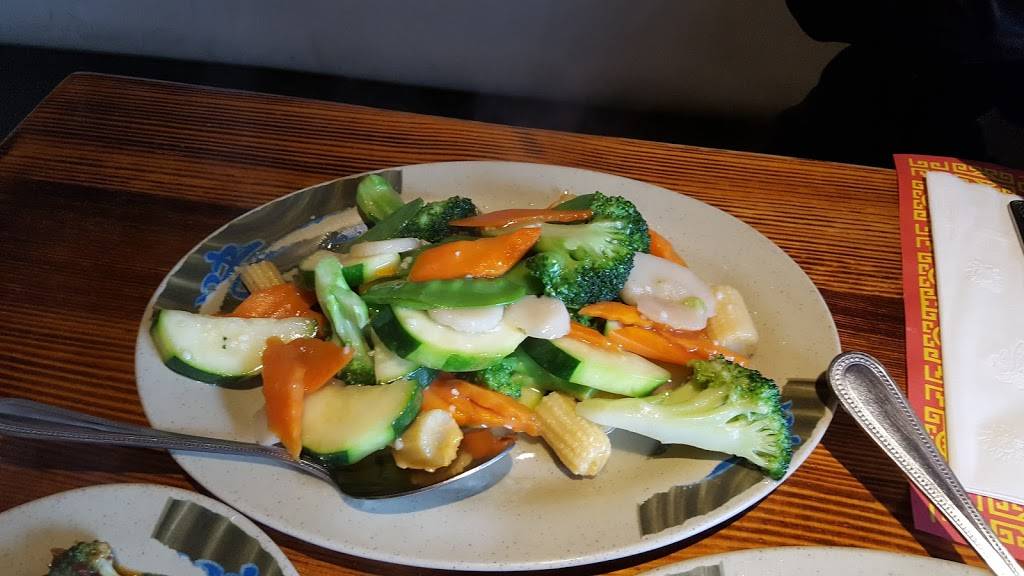 Century Dragon | restaurant | 3711 W Magnolia Blvd, Burbank, CA 91505, USA | 8188463711 OR +1 818-846-3711