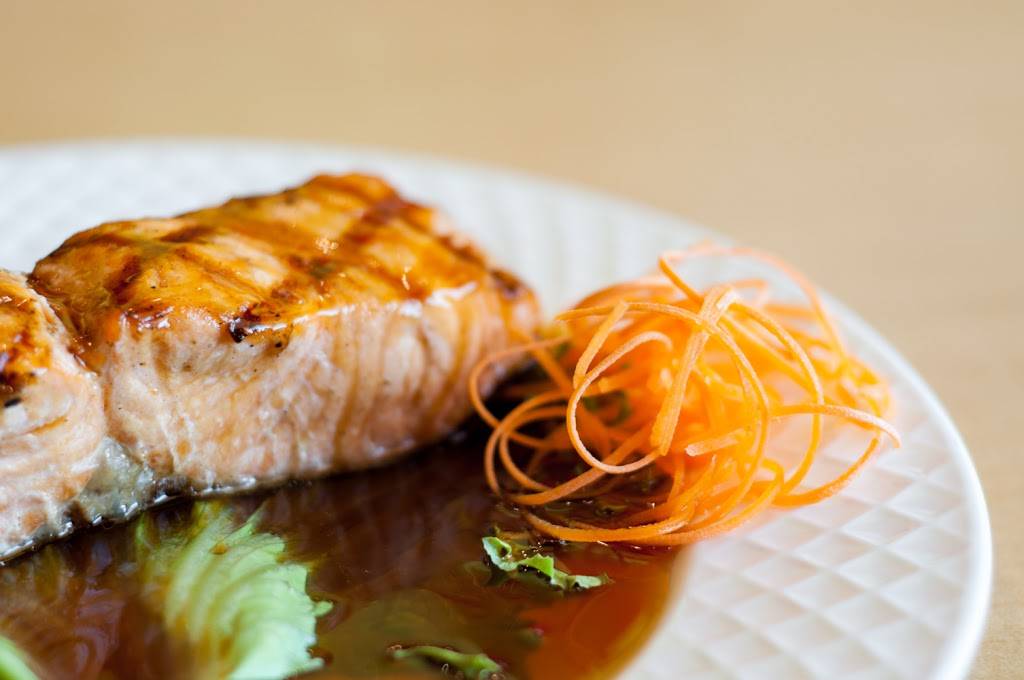 Lava Asian Grill | restaurant | 3001 Texas 121 #234, Euless, TX 76039, USA | 8173187100 OR +1 817-318-7100