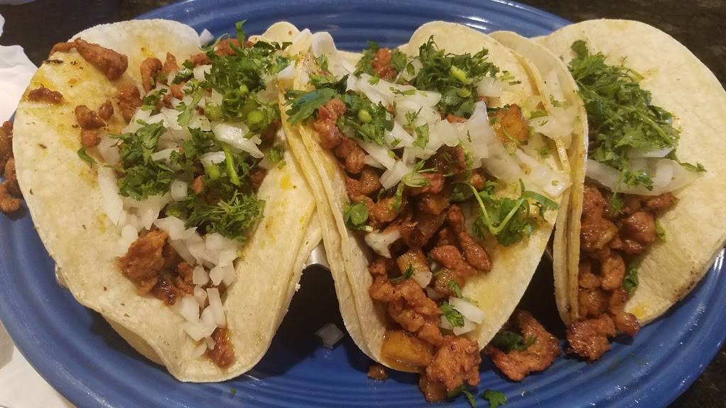 Los Mariachis - University Town Centre | restaurant | 9105 University Town Centre Dr, Morgantown, WV 26501, USA | 3045996187 OR +1 304-599-6187