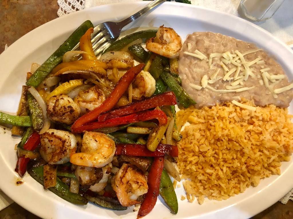 Chuys Cocina | restaurant | 10285 Central Ave, Montclair, CA 91763, USA | 9094459111 OR +1 909-445-9111