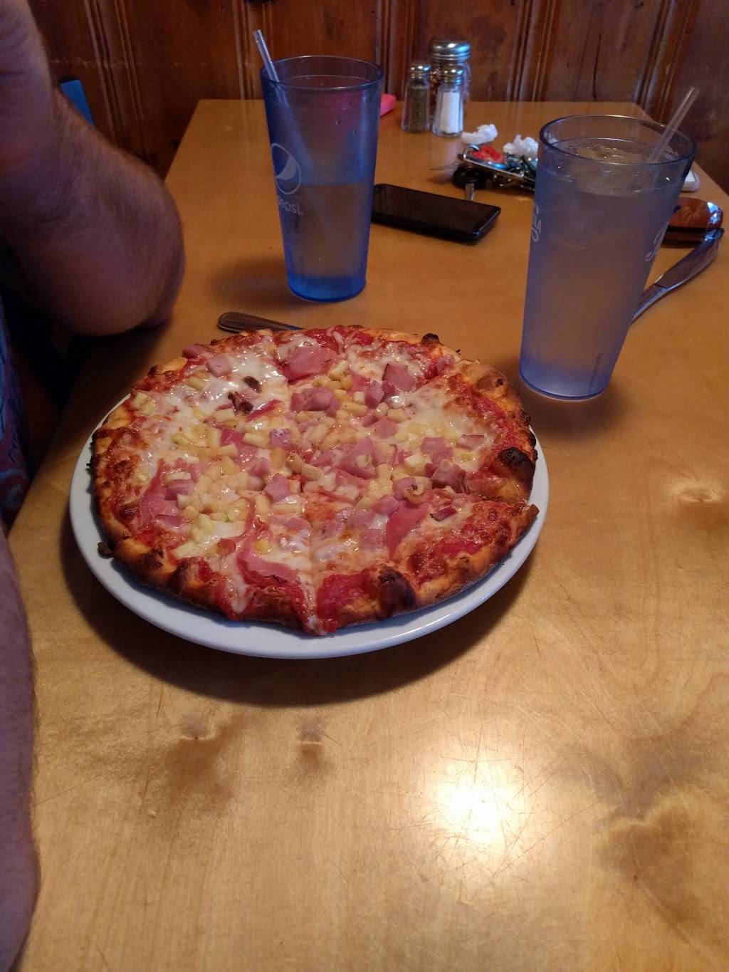 Woodys Brick Oven Pizza | restaurant | 11 Railroad Ave, York, ME 03909, USA | 2073630060 OR +1 207-363-0060