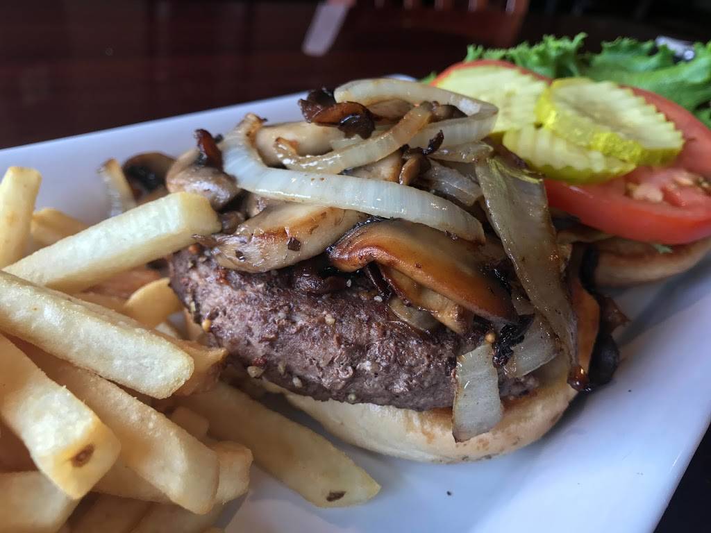 Baileys Surf N Turf | meal takeaway | 3056 Cranberry Hwy, East Wareham, MA 02538, USA | 5082951700 OR +1 508-295-1700