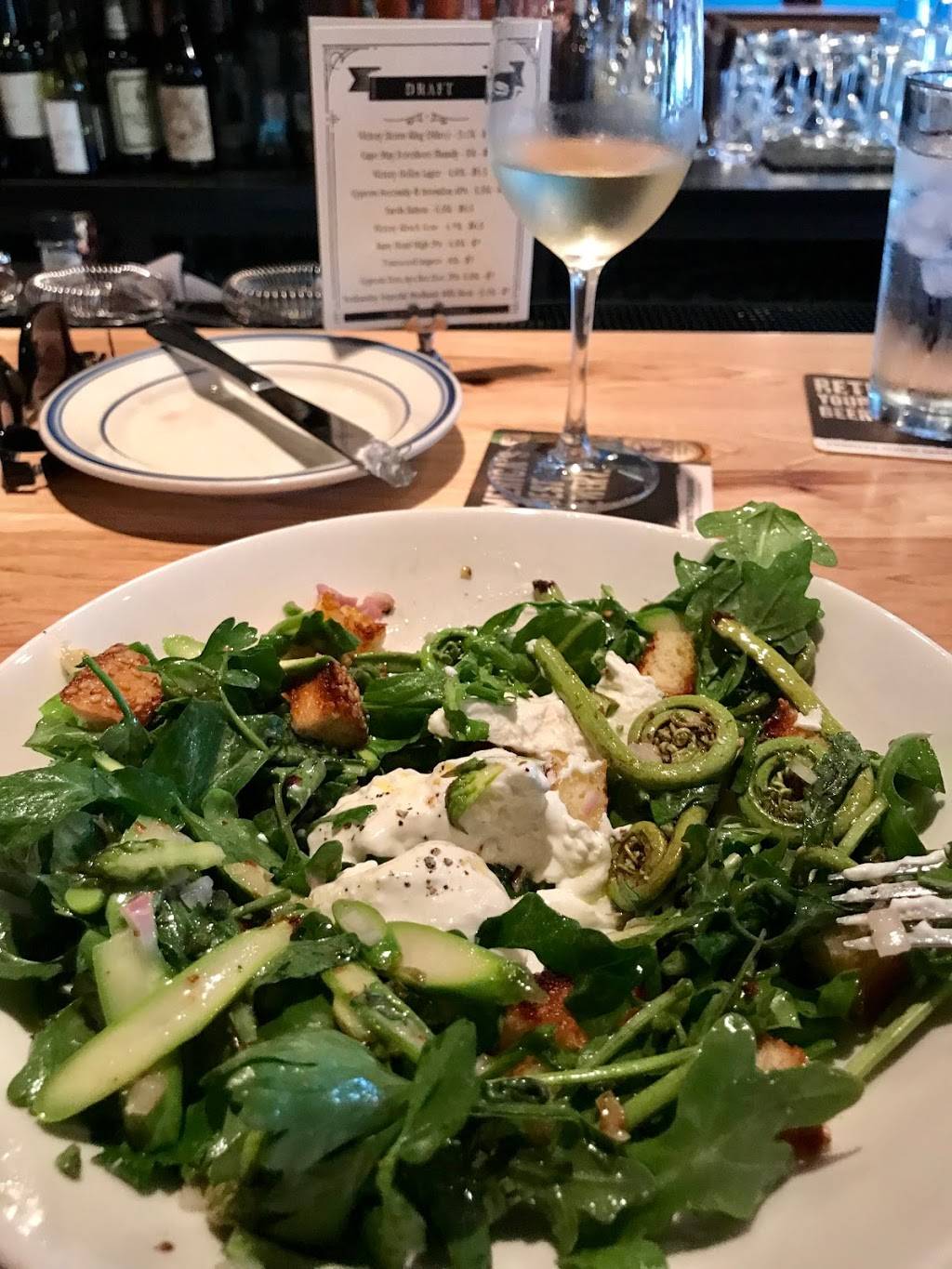 The Farm and Fisherman Tavern - Cherry Hill | restaurant | 1442 Marlton Pike East, Cherry Hill, NJ 08034, USA | 8563562282 OR +1 856-356-2282