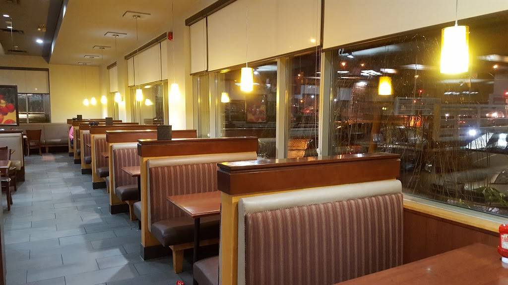 Swiss Chalet | restaurant | 1220 Brant St, Burlington, ON L7P 1X8, Canada | 9053320490 OR +1 905-332-0490