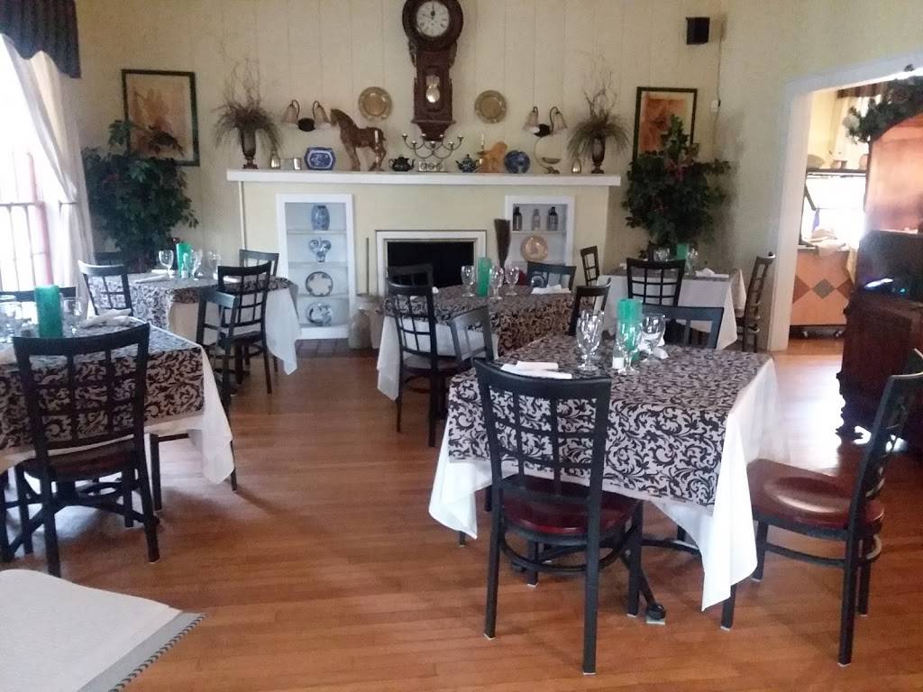 Old Mill Manor Restaurant | restaurant | 219 Old Mill Rd, Winchester, TN 37398, USA | 9313272277 OR +1 931-327-2277