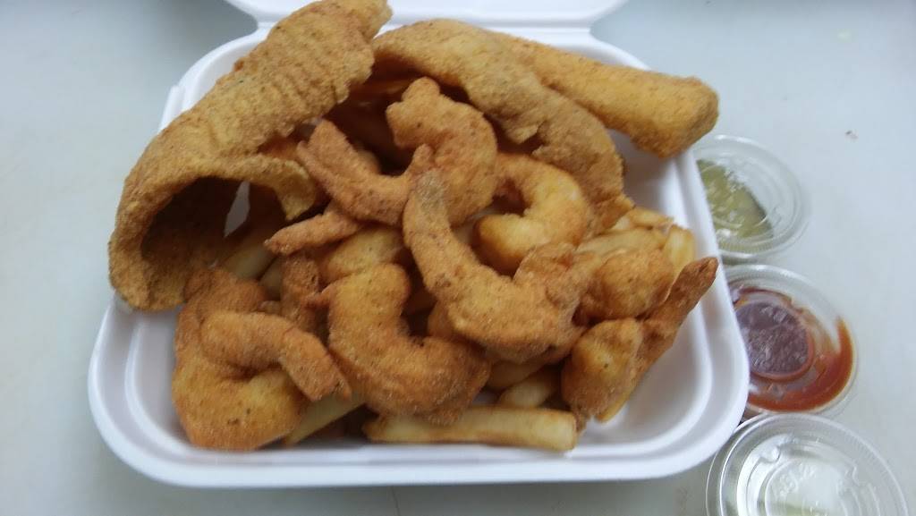 New York Fish & Chicken Gyro | restaurant | 5110 N Belt W, Belleville, IL 62226, USA | 6182221700 OR +1 618-222-1700