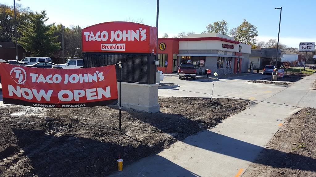 Taco Johns | restaurant | 921 E Euclid Ave, Des Moines, IA 50316, USA | 5152620110 OR +1 515-262-0110