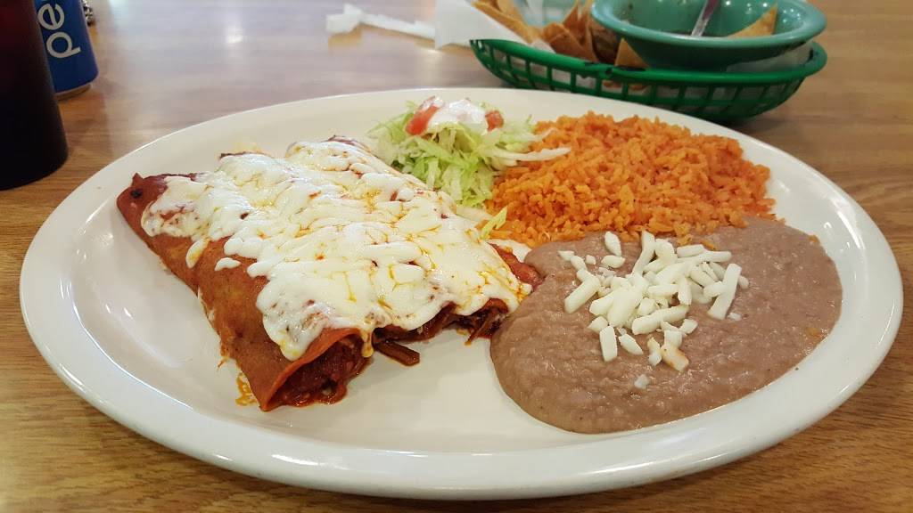 Taqueria Muniz | restaurant | 518 S Lake St, Aurora, IL 60506, USA | 6308968727 OR +1 630-896-8727