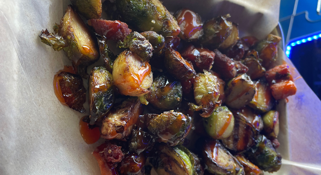 Bushwoods | restaurant | 950 S Westwood Blvd, Poplar Bluff, MO 63901, USA | 5737725332 OR +1 573-772-5332