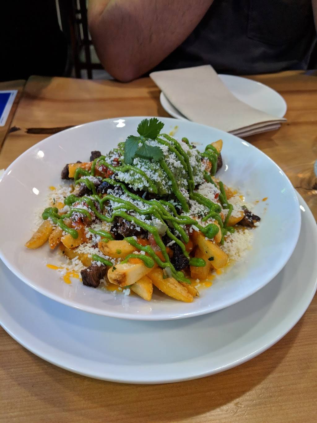 Water Tower Kitchen | restaurant | 201 Orchard City Dr, Campbell, CA 95008, USA | 4085029550 OR +1 408-502-9550