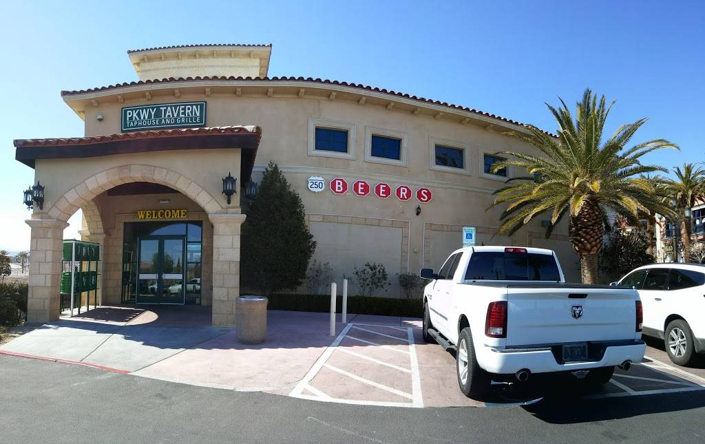 PKWY Tavern Tivoli | restaurant | 450 S Rampart Blvd, Las Vegas, NV 89145, USA | 7027222000 OR +1 702-722-2000