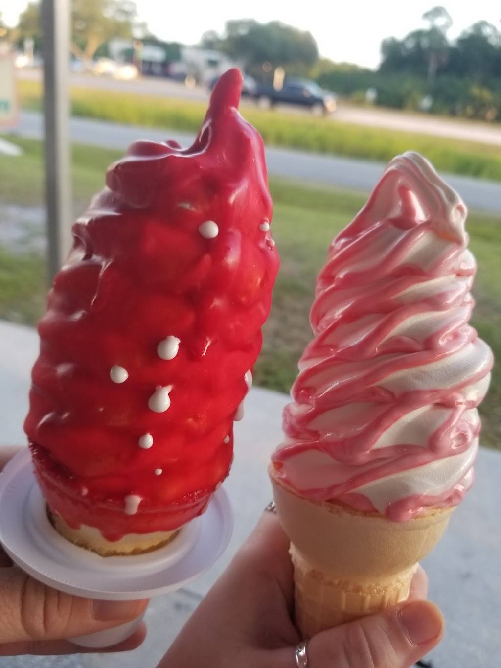 Twisty Cone Ice Cream & Cakes | restaurant | 1615 Georgia St NE, Palm Bay, FL 32907, USA | 3216762090 OR +1 321-676-2090
