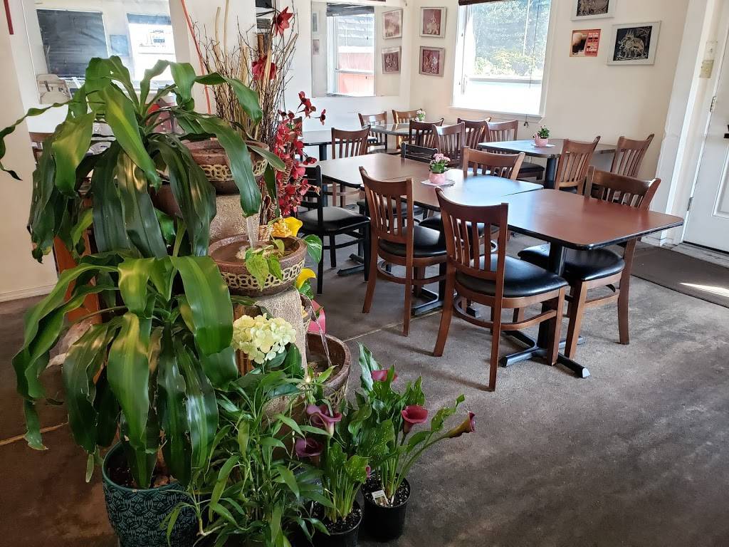 Grandma Thai Cuisine | restaurant | 603 E Smith St A, Kent, WA 98030, USA | 2538545666 OR +1 253-854-5666