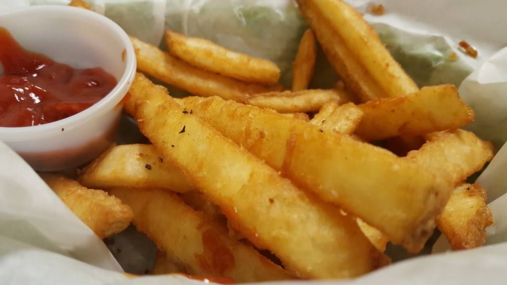 Deli Delicious | restaurant | 6034 N Figarden Dr, Fresno, CA 93722, USA | 5592771099 OR +1 559-277-1099