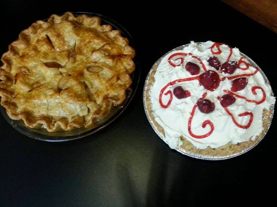 Lees | restaurant | 262 Bakers Ln, Bakersville, NC 28705, USA | 8286885599 OR +1 828-688-5599