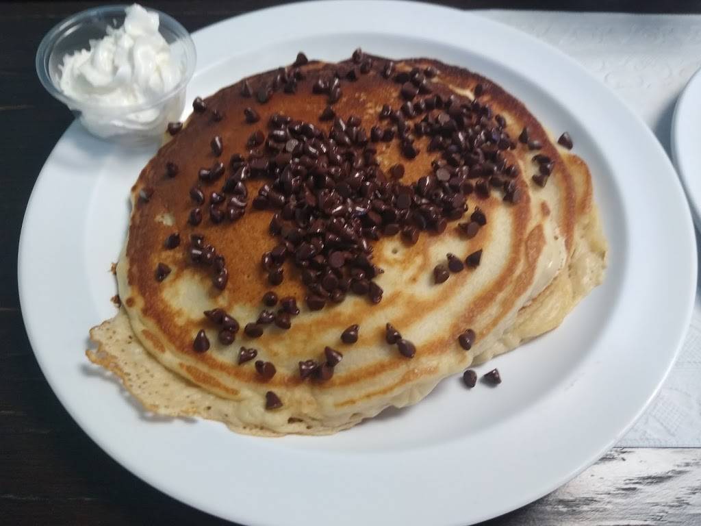 Lemmons Cafe | restaurant | 8165 State Rd 52, Hudson, FL 34667, USA | 7278576469 OR +1 727-857-6469