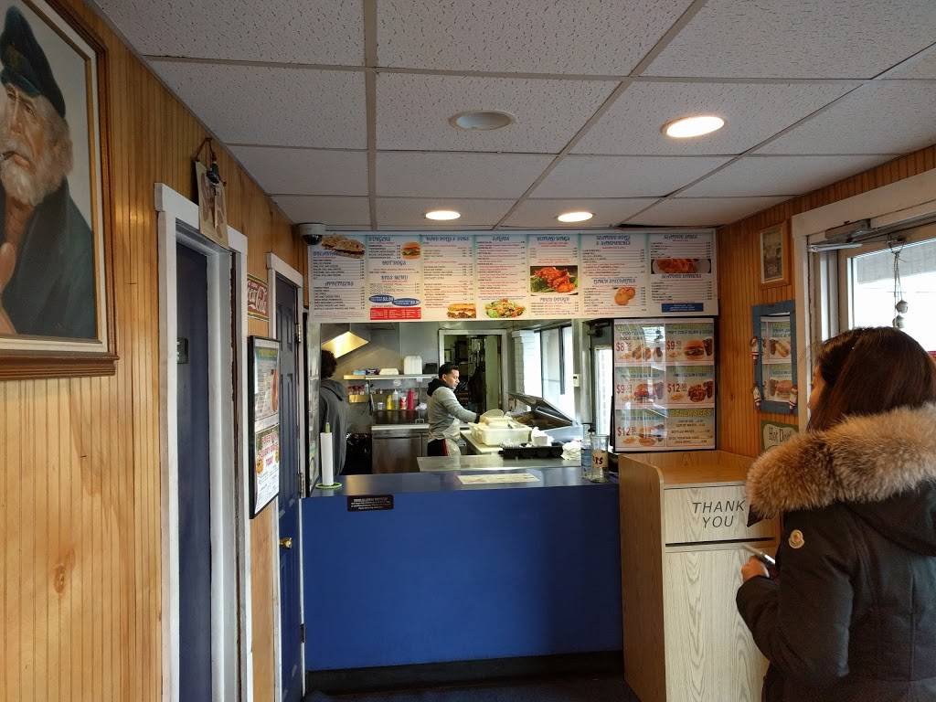 Sandbar | restaurant | 31 Kimberly Ave, West Haven, CT 06516, USA | 2039333700 OR +1 203-933-3700