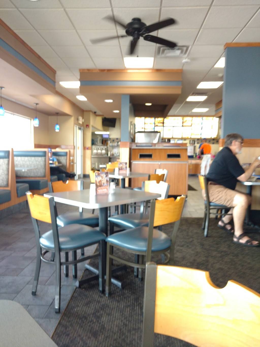 Culvers | restaurant | 1919 N Division St, Morris, IL 60450, USA | 8159411919 OR +1 815-941-1919