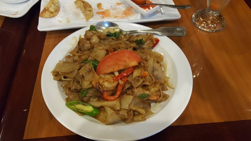 Thai Boom | restaurant | 10863 Venice Blvd, Los Angeles, CA 90034, USA | 3108428291 OR +1 310-842-8291